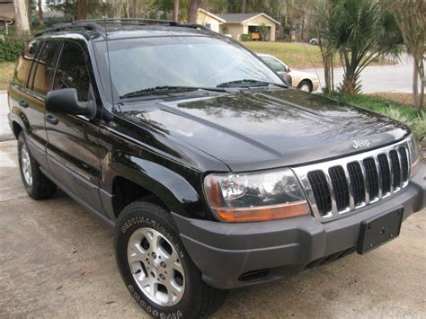 1999 Jeep Cherokee Laredo Black