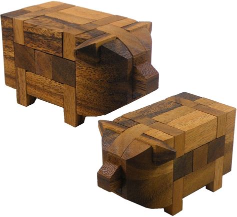 Wooden star puzzle is a puzzle with 6 pieces, fun and easy to do but it is confusing at first. Pig Kumiki - 3D Brain Teaser Wooden Puzzle-111V