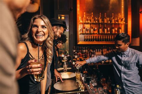 Simple Tips Thatll Get You Quicker Service At A Crowded Bar