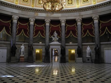 Coolest Statues In United States Capitol Rotunda View Picsmine