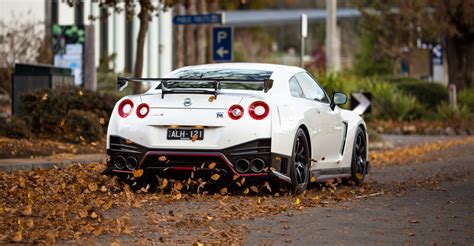 Average buyers rating of nissan gtr for the model year 2017 is 5.0 out of 5.0 ( 7 votes). 2017 Nissan GT-R Nismo review | CarAdvice
