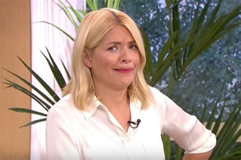 New I M A Celebrity Host Holly Willoughby Is Terrified Of Critters Shows This Morning Video