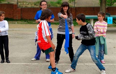 15 Divertidos Juegos Al Aire Libre Para Niños Sin Material Ideas Verdes