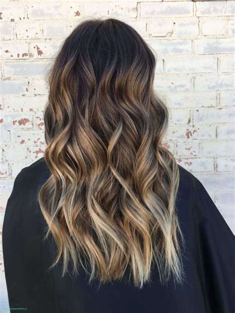 'highlights are in the foil directly at the root and are the lightest effect usually, as the heat from the foil works the best,' says francesca dixon, creative colorist at hari's hairdressers. Best Brown Hair with Blonde Highlights Ideas (2019)