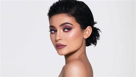 Kylie Jenner Most Successful Young Entrepreneur Of Our Time Trendster