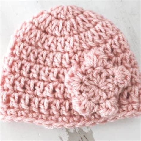 Easy Crochet Baby Hat A Free Pattern Maisie And Ruth Off