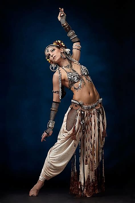 Pin By Gonobobel On Characters Tribal Belly Dance Costumes Belly
