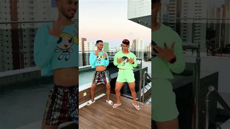 Ale Oliveira DanÇando De Pau Duro Dentro Da Cueca No Short 🤪 Youtube