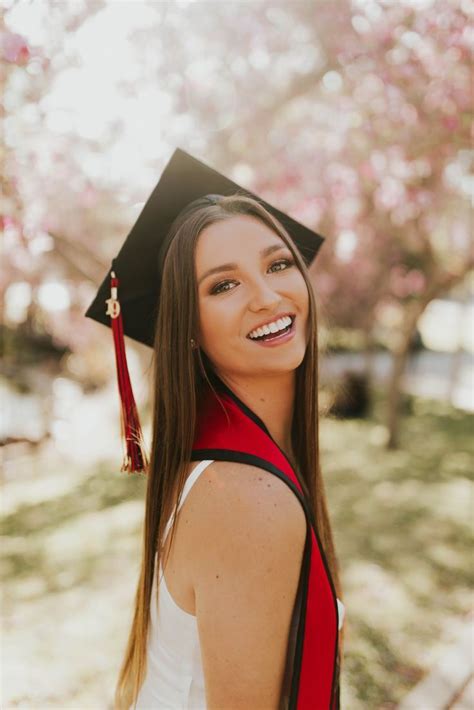 Pin On College Graduation Photography Inspiration