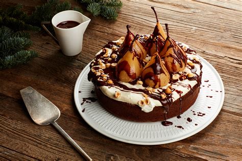 Spiced Hazelnut Pear Cake With Chocolate Sauce Recipe