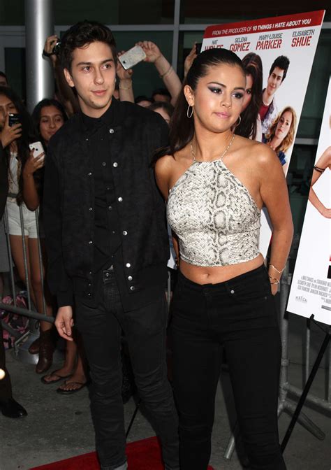 Selena Gomez Behaving Badly Premiere 44 Gotceleb