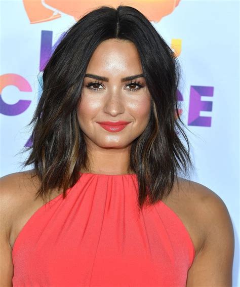 Demi Lovato Hair Pictures Popsugar Latina Demi Lovato Haircut Demi