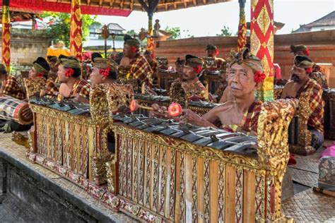 Ragam Alat Musik Bali Khas Tradisional Indonesia Yang Perlu Dilestarikan