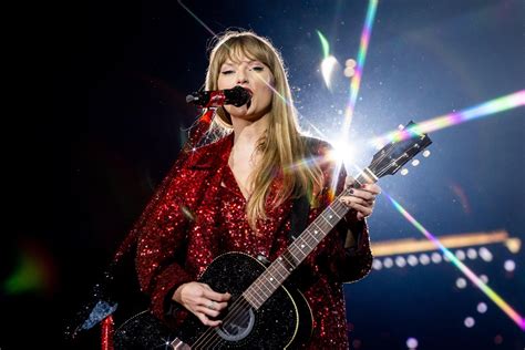 Live Review Taylor Swift Atlanta Ga April 29th 2023 — Square One