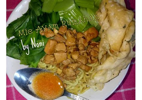 Mau tau gimana cara bikinnya? Resep Mie Ayam Rumahan oleh Noni Sukmawati - Cookpad