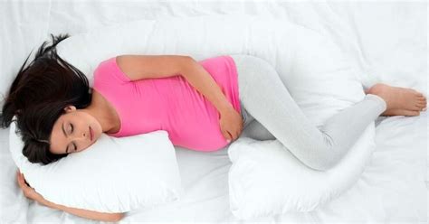 Ways To Sleep Better In The Third Trimester