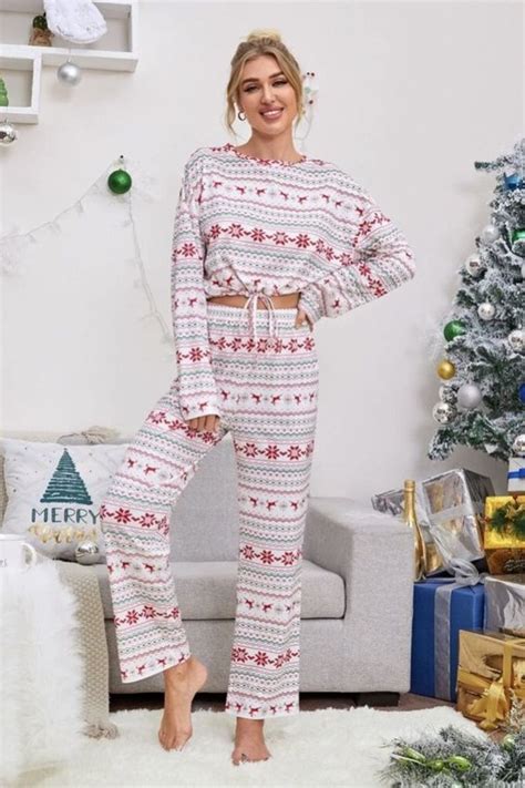 Christmas Pajamas Everyone Should Have Hello Fashion Style
