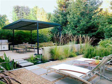 Get the subscription to backyard and outdoor living and get your digital magazine on your device. Small Backyard Design Ideas - Sunset Magazine