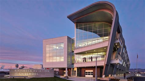 Raisbeck Aviation High School — Bassetti Architects