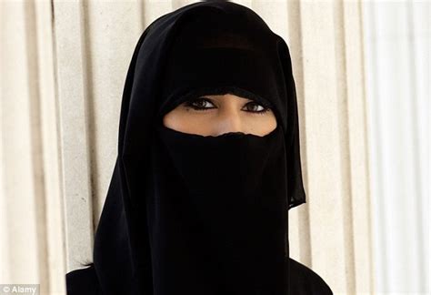 Islamic Niqab Face Veils To Be Banned In Latvia Despite Only 3 Women