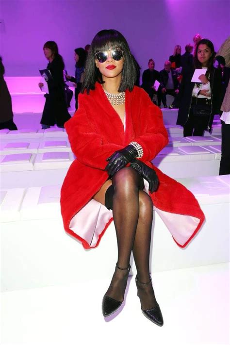 Rihanna Making The Rounds At Paris Fashion Week Fashion Week Paris