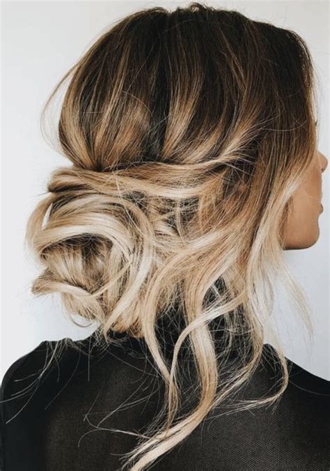 It is the easiest one of the low bun hairstyles that we have presented for you. low bun + curls | Messy wedding hair, Blow dry hair ...