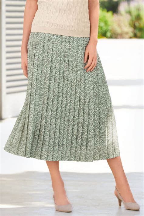 Printed Pleat Skirt Skirts Cotswold Collections