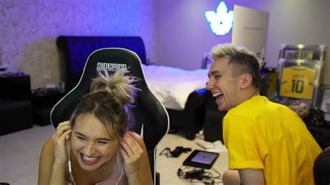 Miniminter Introduces Talia Mar To His Ex Girlfriend Youtube
