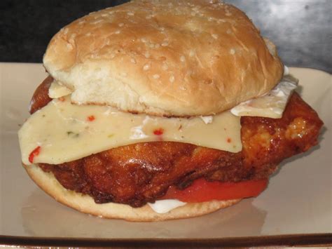 Bj Brinkers Home Cooking Spicy Chicken Sandwiches