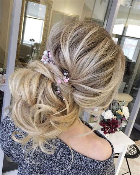 Vintage bumped half up hairstyles. 33 Wedding Hairstyles You Will Absolutely Love | The Best ...