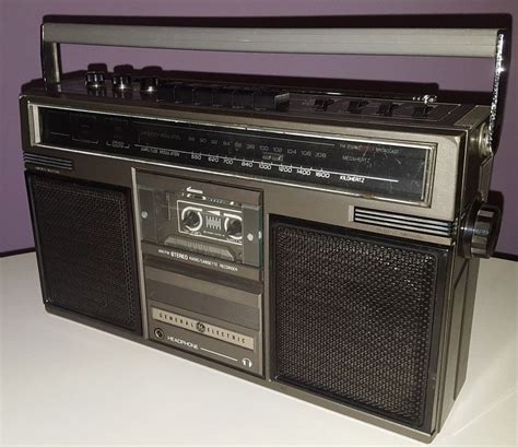 General Electric Vintage Boombox Ge 3 5252a Retro 1980s Portable