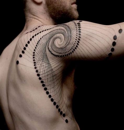 105 Geometric Tattoos That Are So Accurate They Should Teach Math