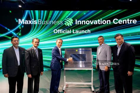 Tech Maxis Launches Innovation Centre New Straits Times Malaysia