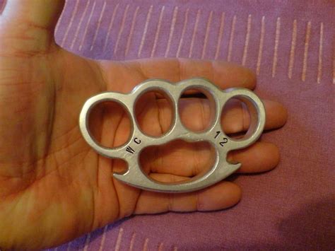 Weaponcollectors Knuckle Duster And Weapon Blog Ladies