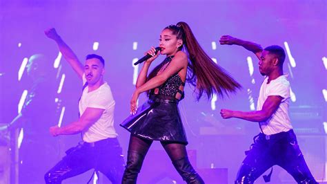 Последние твиты от ariana grande (@arianagrande). Новият клип на Ариана Гранде събира над 20 млн. гледания ...