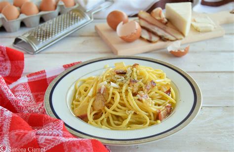 Spaghetti Alla Carbonara Ricetta Classica Lapasticceramatta