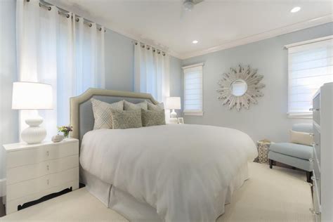 Calm And Cozy This Bedroom Design Uses Light Blue Neutral And White To Create A Relaxed And