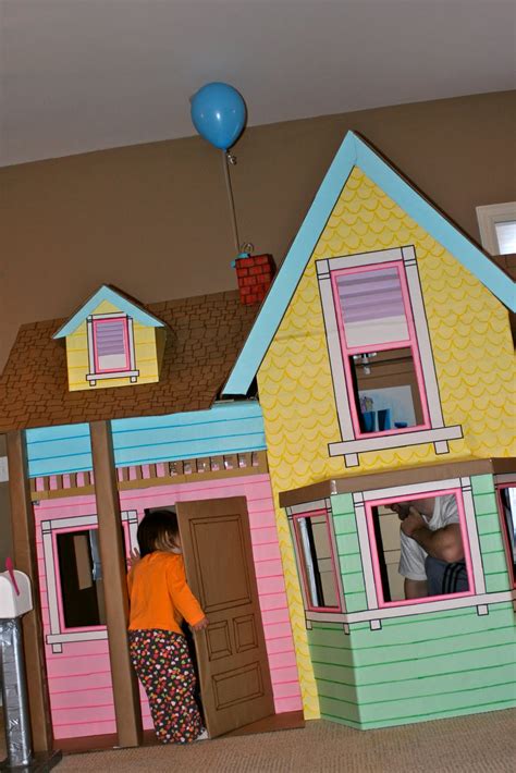 House Of Little Tomato Arrivederci Cardboard Play House