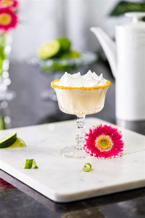 Key Lime Pie Martini Queen Bee Mixology