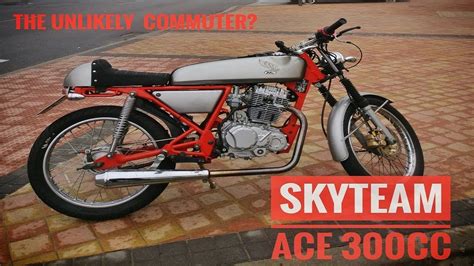 Arkadaşlar ace125 kullanan kimse olmadı mı? Skyteam Ace Commute! 300cc swapped Ace 125 - YouTube