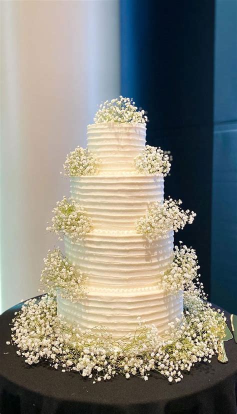 40 Beautiful Wedding Cake Trends 2023 White Three Tiers Babys Breath