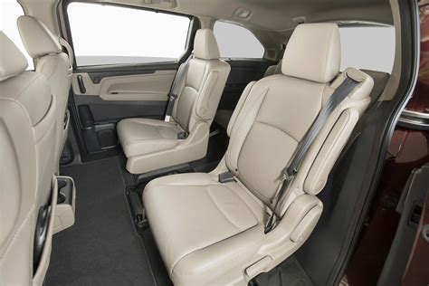 The 2018 odyssey seats up to eight people in three rows. 2018 Honda Odyssey Priced from $30,890 | Automobile Magazine