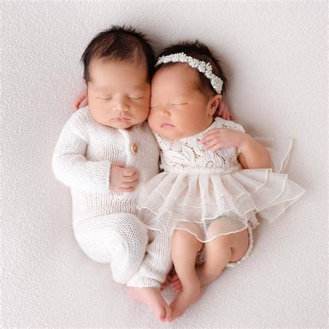 Twins Are Truly Beautiful Especially In This Gorgeous Image By The