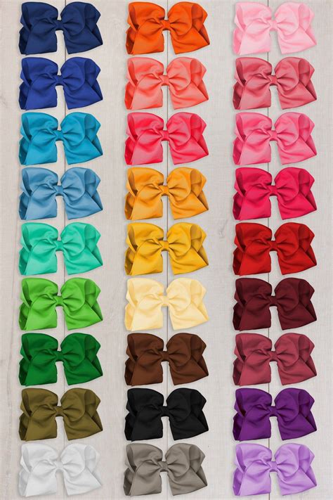 8 Solid Color Bows Sparkle In Pink