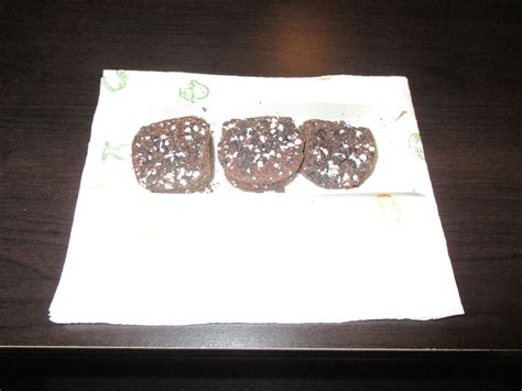 Missys Product Reviews Mrs Freshleys Deluxe Oreo Mini Brownies Back