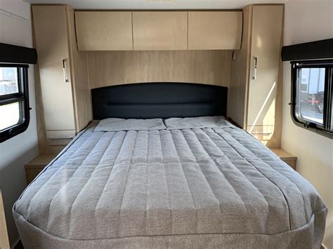 The douglas rv mattress is available in three specialty sizes: Best RV Sheets Sets 2020: Short Queen, Bunk, King - Kim ...