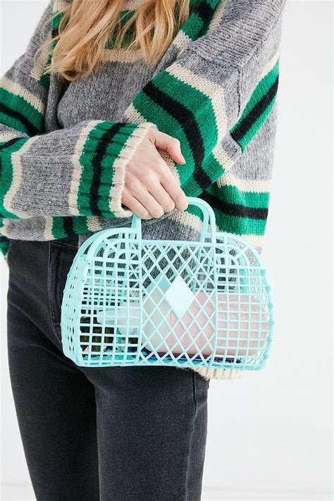 There are several meanings of the bask in the sun word and it can be used in different situations with a combination of other words as well. Sun Jellies Retro Basket Bag | Best Bags 2018 | POPSUGAR ...