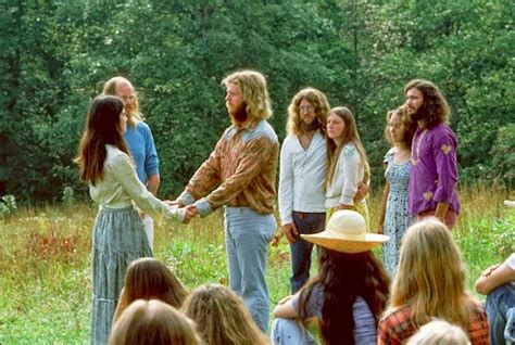 Rare And Unseen Color Photographs Of Americas Hippie Communes From The