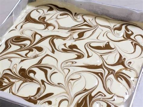 Lihat juga resep bolu mentega 4 telur enak lainnya. Resep Bolu Panggang 4 Telur : 8 Resep Bolu Pandan Ala ...