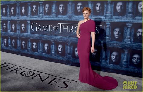 Sophie Turner And Maisie Williams Join Co Stars At Game Of Thrones